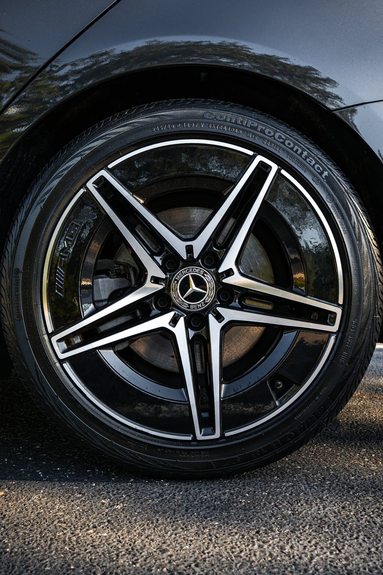 Mercedes C300 AMG Trim (Dark Gray) view 7