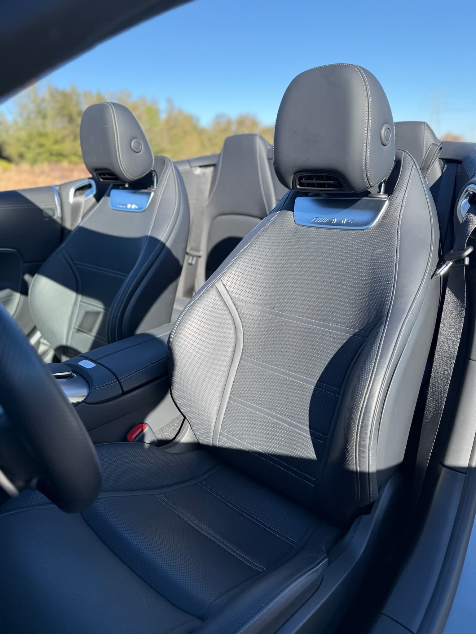 Mercedes-Benz SL63 AMG view 4