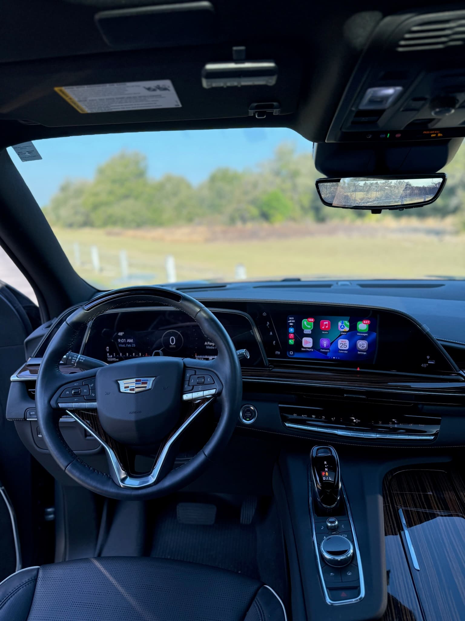 Cadillac Escalade view 3