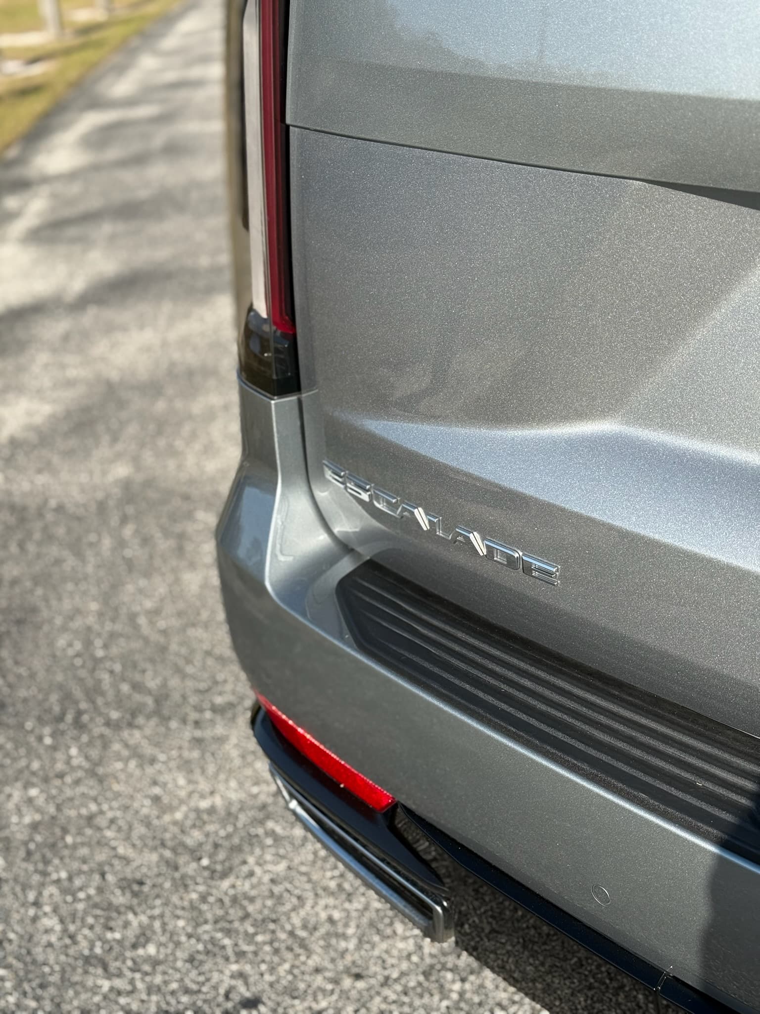 Cadillac Escalade view 6